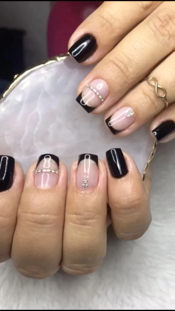 Nail design — Fino Trato